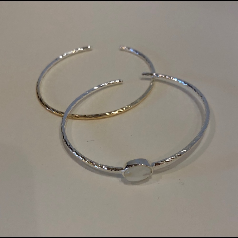 Beautiful Bracelet Set! - Picture 2 of 5